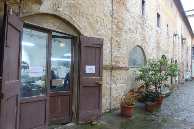 Scuola di cuoio Firenze（皮革職人専門学校）の入り口